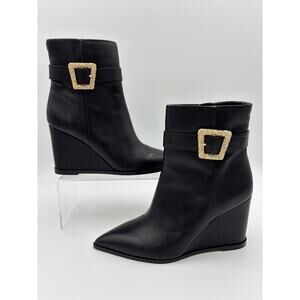 Sam Edelman Weslie Wedge Ankle Boot Black Leather Size 8.5 / 39 Gold Buckle